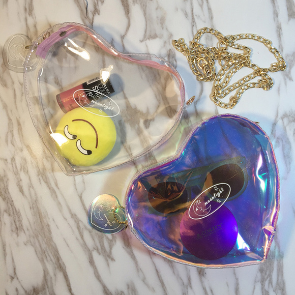 Holographic Heart Messenger Bag crossbody purse - Picture 3 of 4